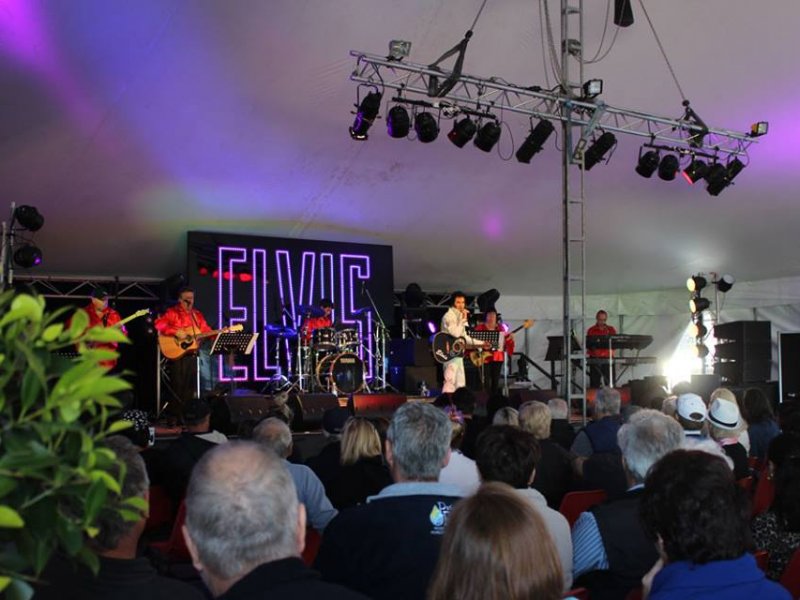 Viva Surfers Paradise